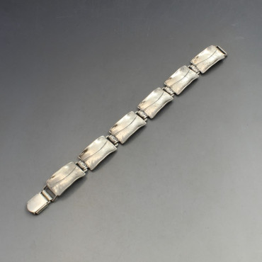 Designer Silver Link Bracelet
