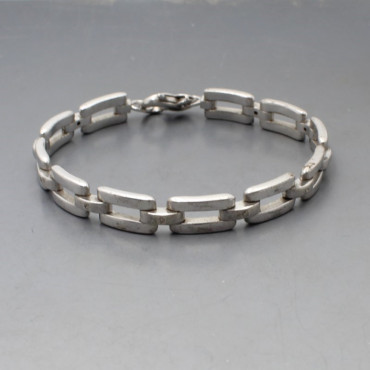 Linear Silver Link Bracelet