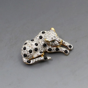 Crystal Leopard Brooch 