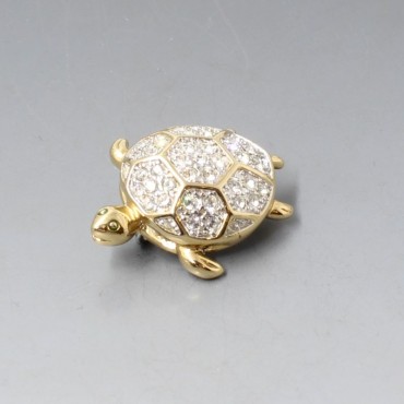 VCrystal Turtle Brooch