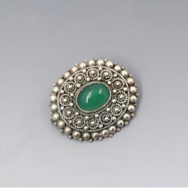  Green Chalcedony Silver Brooch