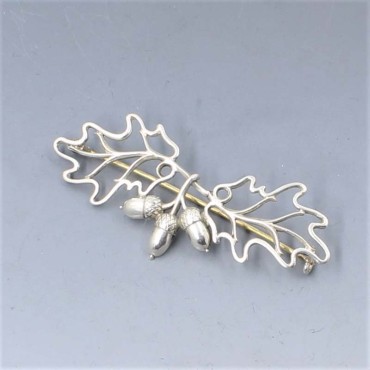 Anton Michelsen Three Acorns Brooch