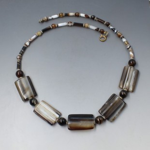 Banded Agate Bead Necklace