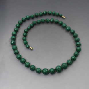 Malachite Beads Necklace 21.5 Inches