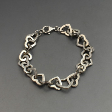 Silver Hearts Link Bracelet