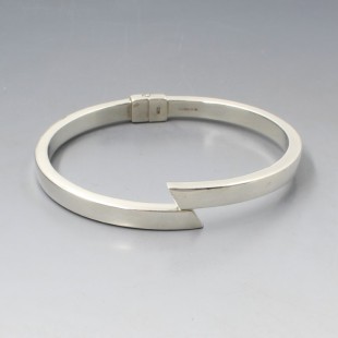 Sterling Silver Bangle