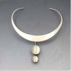 Ronald Hayes Pearson Moonstone Necklace