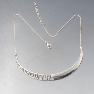 Sterling Silver Arc Necklace