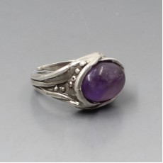 PERLI Amethyst Silver Ring