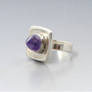 NE From Amethyst Silver Ring