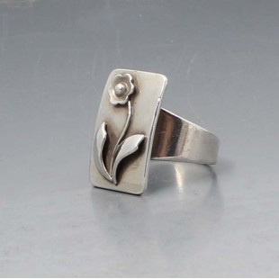 NE FROM Silver Floral Ring