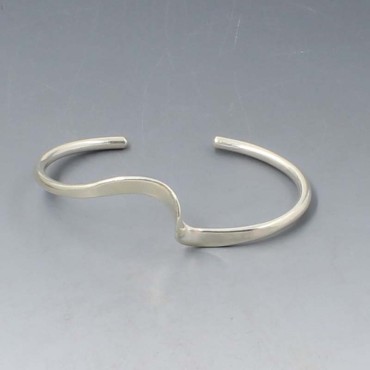 Modernist Mexico Silver Bangle