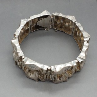 Matti J Hyvarinen Finland  Textured Chunky Silver Bracelet