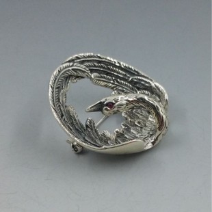 Beautiful Sterling Silver Swan Brooch