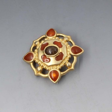 Leritz Faux Amber Gold Tone Brooch