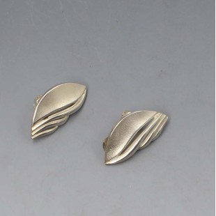 WHP Sterling Silver Earrings