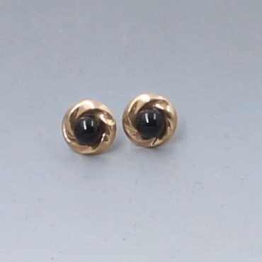 Onyx  9 Carat Gold Earrings  Elizabeth Duke