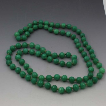 Long Green Chalcedony Beads Set