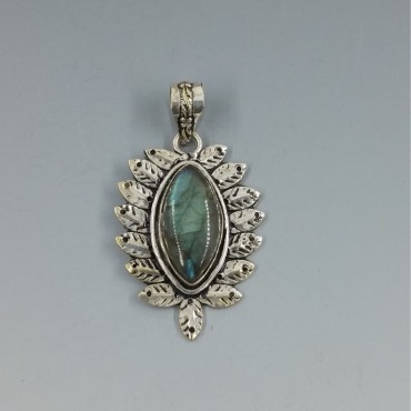 Oval Labradorite and Sterling Silver Pendant