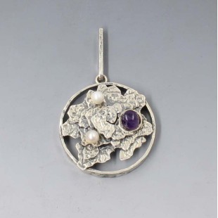 Pearl, Amethyst and 935 Silver Pendant