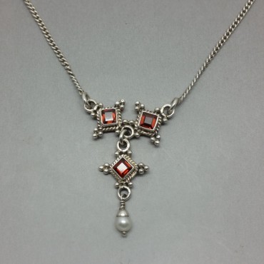 Pretty Red Garnet, Pearl Drop , and Sterling Silver Necklace