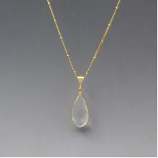 Crystal Pendant Necklace Gold