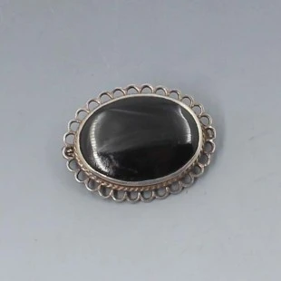 Black Onyx Oval Silver Brooch