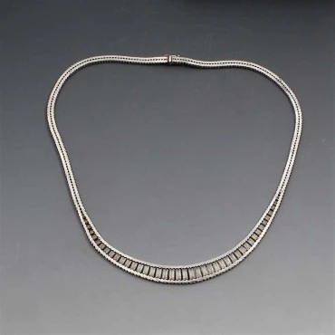 Smooth Italian Modernist Silver Necklace