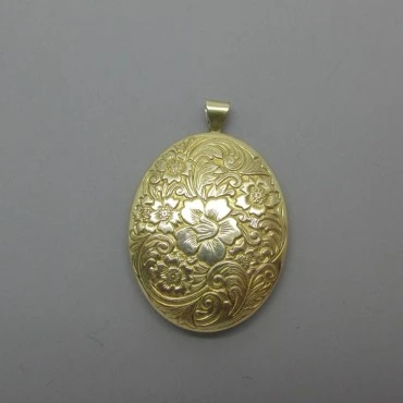 Superb Gold Plated Sterling Silver Engraved Locket