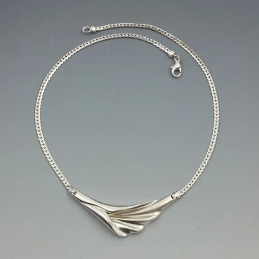 GIFA Denmark Elegant Silver Necklace