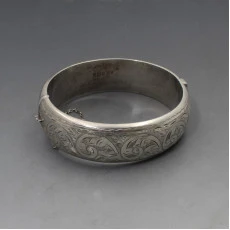 E Lilley and Co Silver Bangle