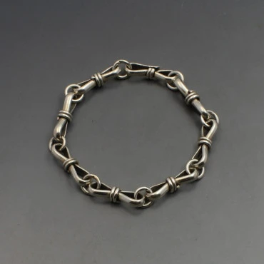 Designer Silver Bows Link Bracelet