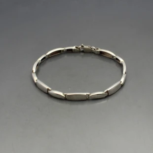Flat Silver Link Bracelet