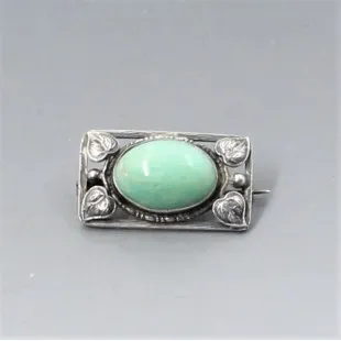 Bernard Instone Style Aventurine  and Silver  Brooch 