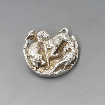 Vintage Solid Silver Hunting Brooch 
