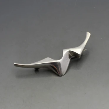 Ernest Blyth for Ivan Tarrat Silver Brooch 
