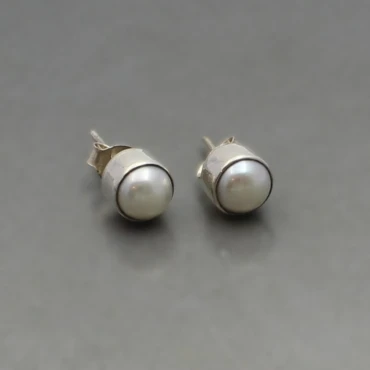 Pearl Silver Stud Earrings