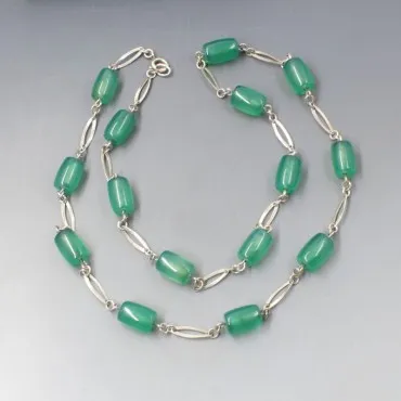 Green Agate Silver Bead Necklace