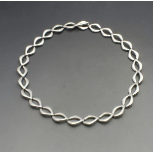Designer Silver Eclipse Link Necklace