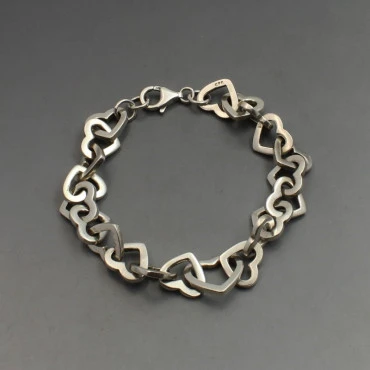 Silver Hearts Link Bracelet