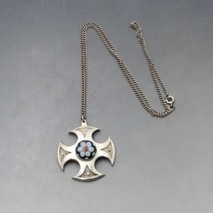Caithness Jewellery Glass Silver Pendant
