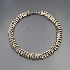 Decorative Sterling Silver Leaves Necklace