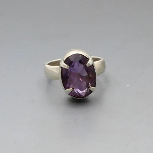 Amethyst Oval and  Silver Ring UK Size L