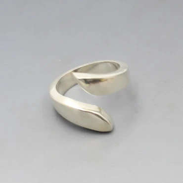 Silver Twist Ring