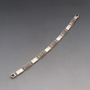 Silver Linear Bracelet