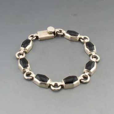 Black Onyx an Silver Mexico Bracelet