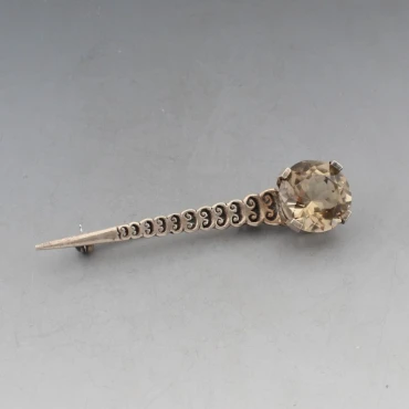 Ward Bros Citrine and Silver Kilt Pin
