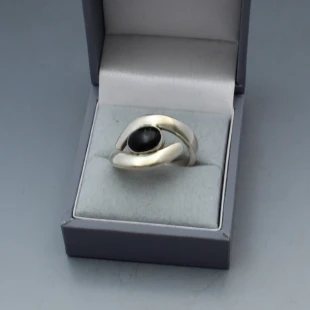 Mexico Silver and Onyx Ring Size R