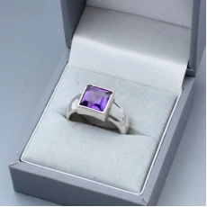 Amethyst and Silver Ring Size N