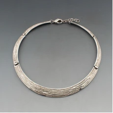 David M Robinson Silver Collar Necklace